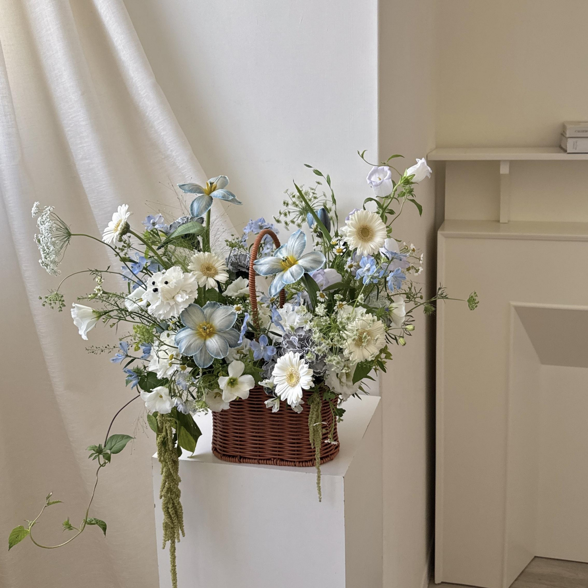 藍白色系韓式手提花籃 L 3